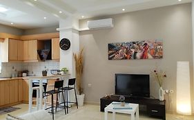 Eunoia, Executive Residence, 34 Theofrastou Str, Ground Floor, 5Min To The Beach